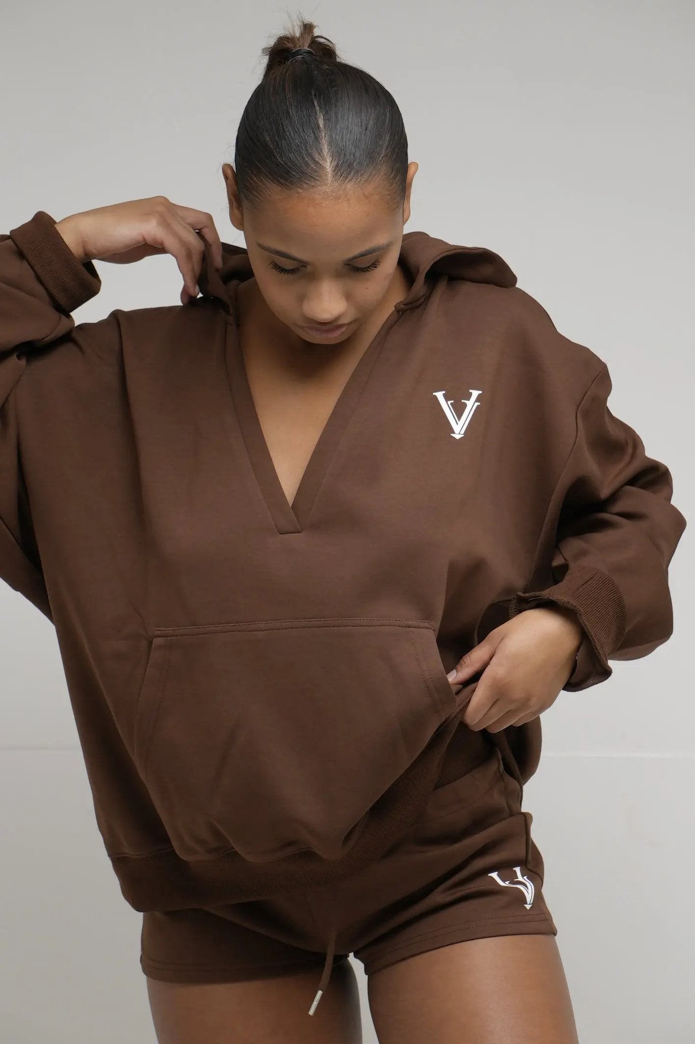 Sweatshirt à capuche Velany "Marron" Col V (Oversize)